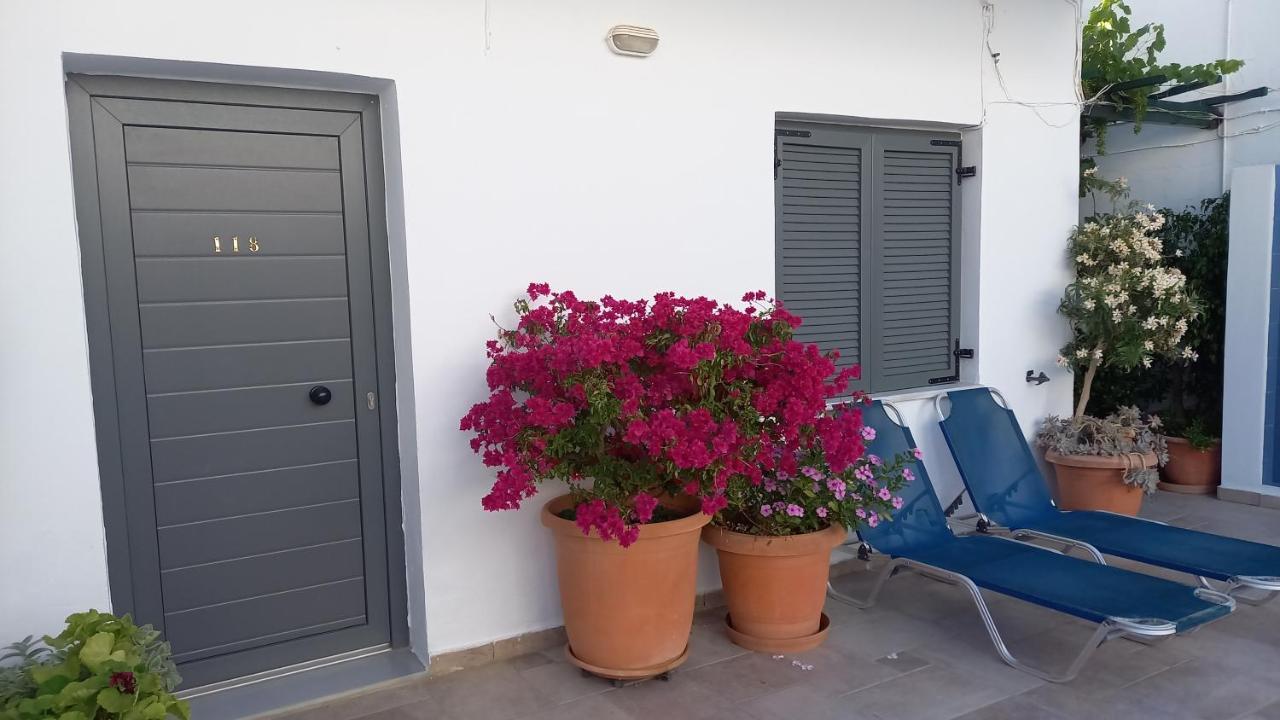 Konaki Studios & Apartments Panormos  Exterior photo